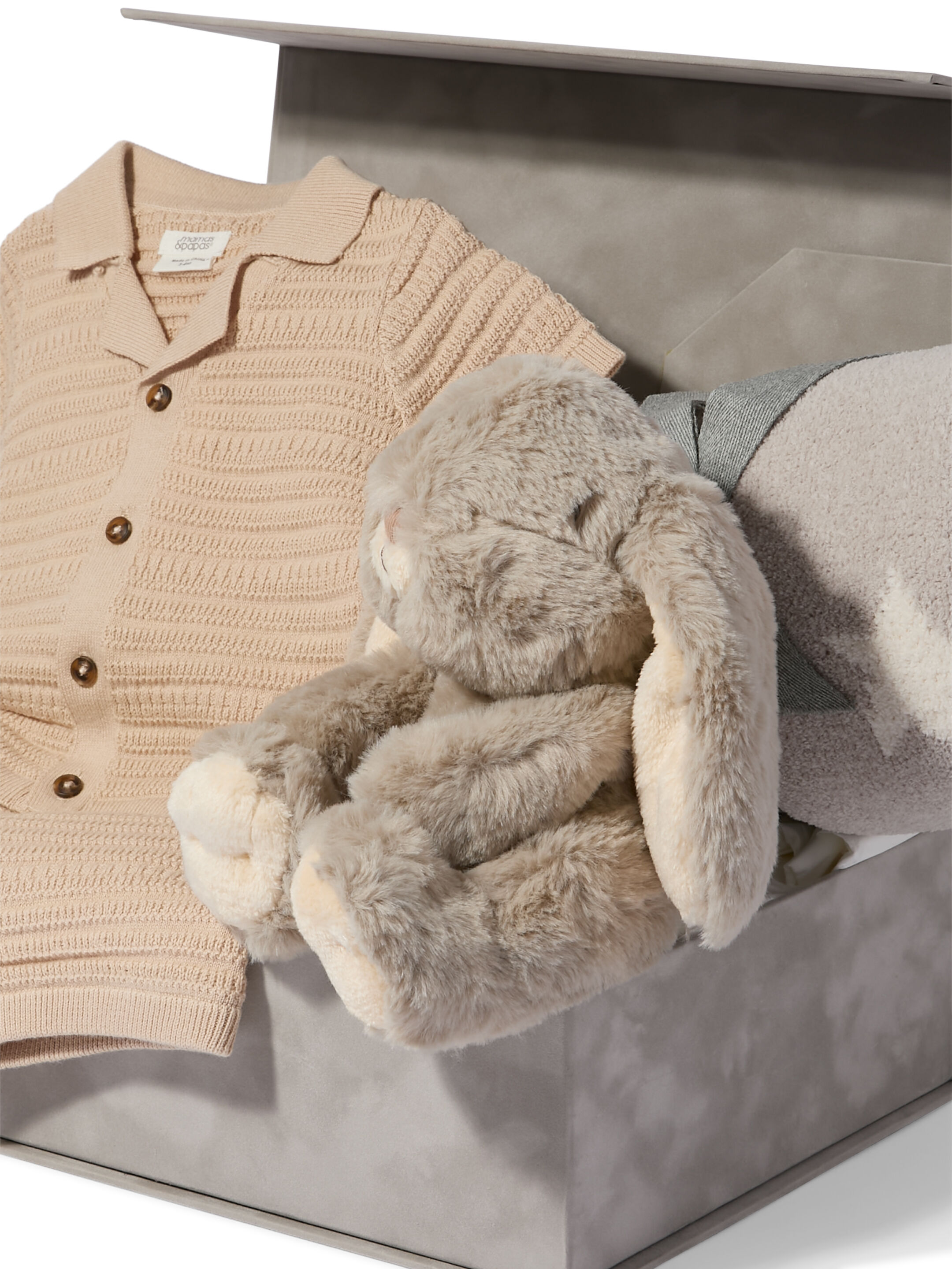 Knitted Polo Shirt & Shorts - 4 Piece Gift Set with Chenille Blanket Neutral image number 2